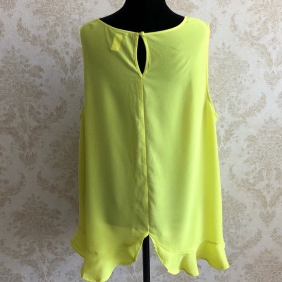 Torrid sleeveless top - Picture 4 of 8